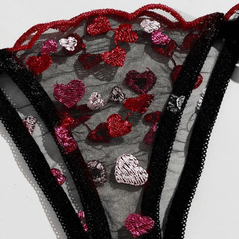 Free Shiping Love Embroidery Bra G-string Thong Sleepwear Sexy Lingerie For Women Plus Size Lingerie Bandage Women's lingerie