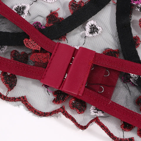 Free Shiping Love Embroidery Bra G-string Thong Sleepwear Sexy Lingerie For Women Plus Size Lingerie Bandage Women's lingerie